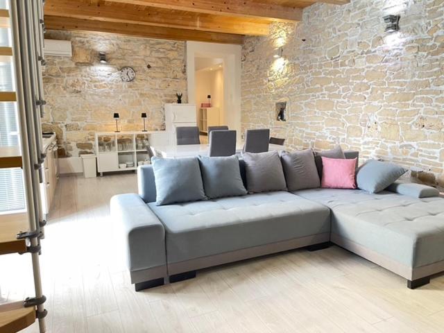Medulin Labirint King Apartment Екстериор снимка